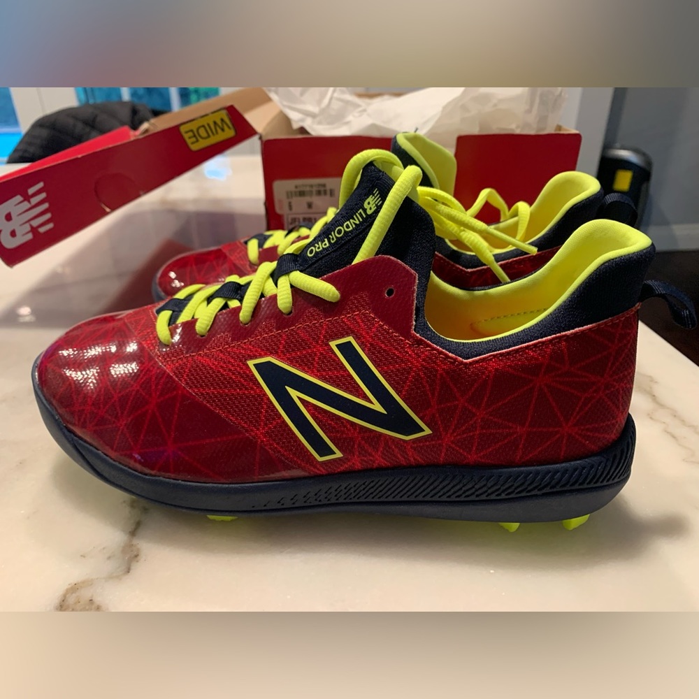 Francisco lindor new balance cleats… new in box! Size 6